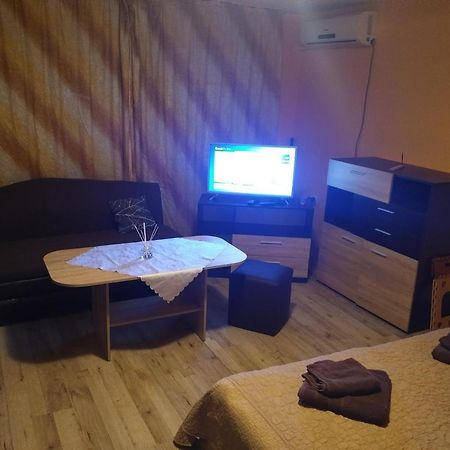 Appartement Apartament Edelvais à Varna Extérieur photo